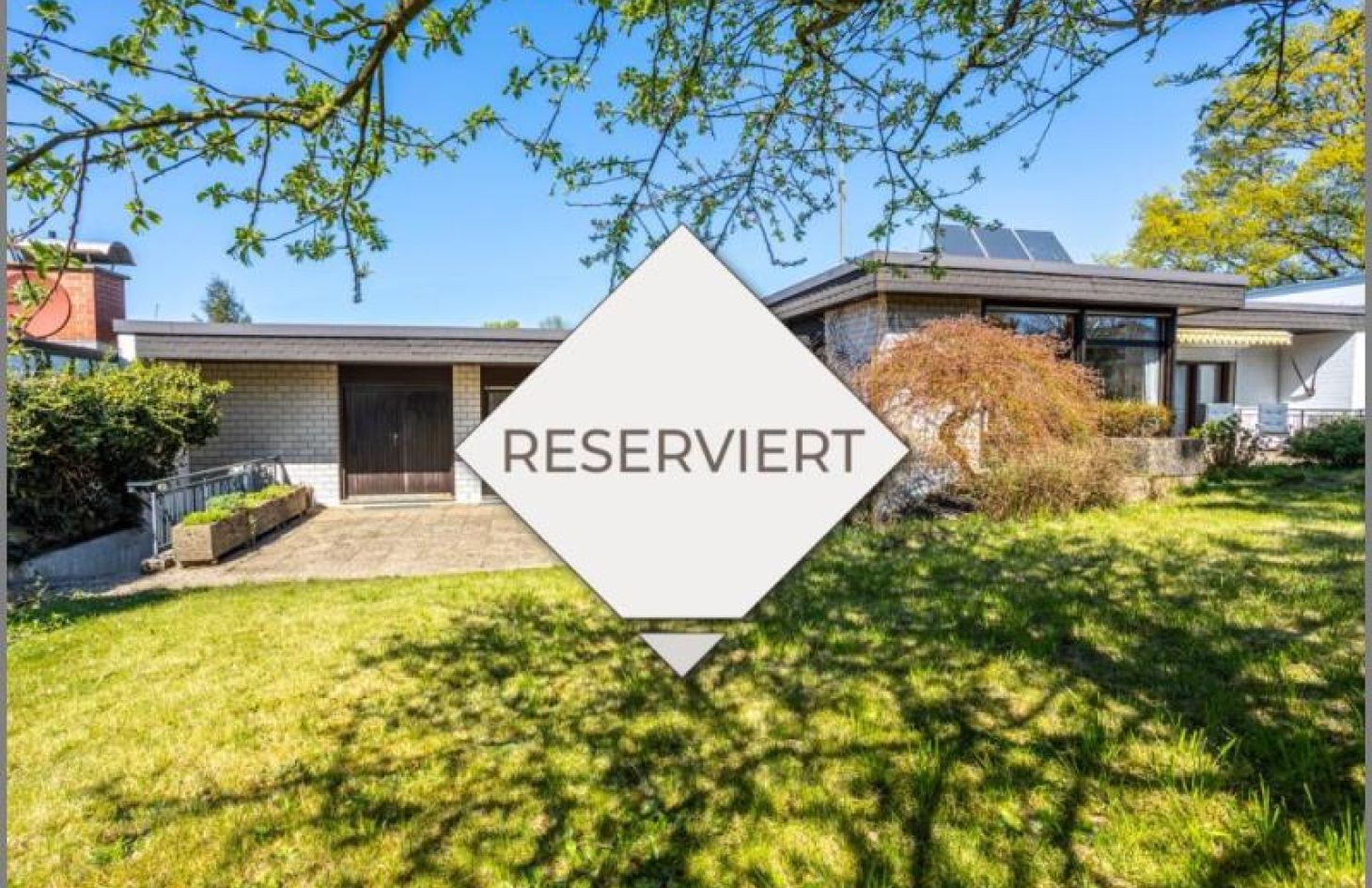 reserviert von Exklusives EFH! Ein Raumwunder als doppelter Bungalow plus TG! in Achern bei Dhonau Immobilien-Makler Ortenau