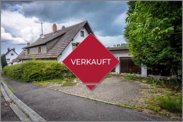 verkauft von Ihre Sanierungs-Chance: EFH oder ZFH mit großem Grundstück in ruhiger Lage in Lauf bei Dhonau Immobilien-Makler Ortenau