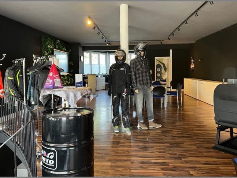 Ladenlokal EG von Großes Ladenlokal direkt an der Hauptstraße in Achern bei Dhonau Immobilien-Makler Ortenau