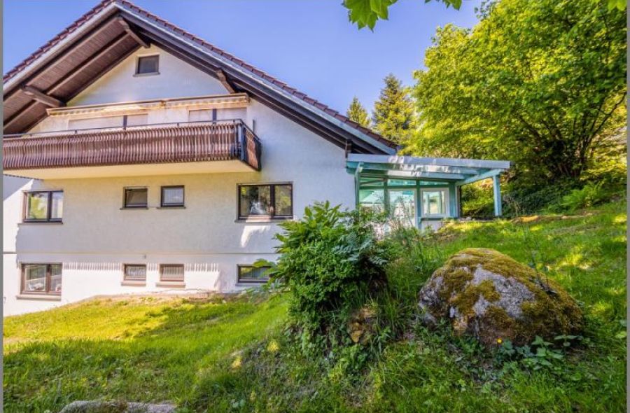 EG-Wohnung mit Wintergarten von 2-in-1-Ferien-/Eigentumswohnung mit Wintergarten, Garage und herrlicher Aussicht! in Sasbachwalden bei Dhonau Immobilien-Makler Ortenau