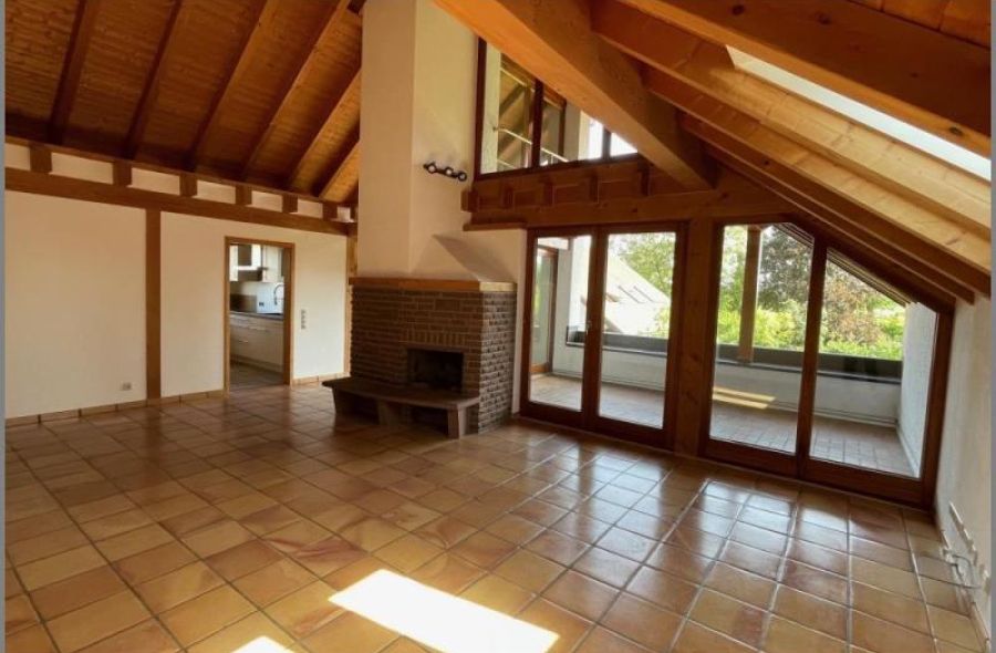 Wohlfühl-Maisonette von Attraktive 4-Zimmer-Maisonette mit EBK, Loggia & Stellplätzen in ruhiger Feldrandlage in Lichtenau bei Dhonau Immobilien-Makler Ortenau