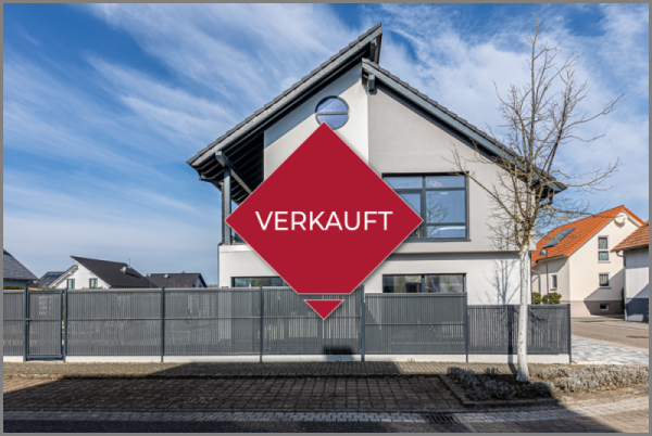 verkauft von So gut wie neu! Luxuriöses Einfamilienhaus mit großem Grundstück! in Rheinau-Freistett bei Dhonau Immobilien-Makler Ortenau