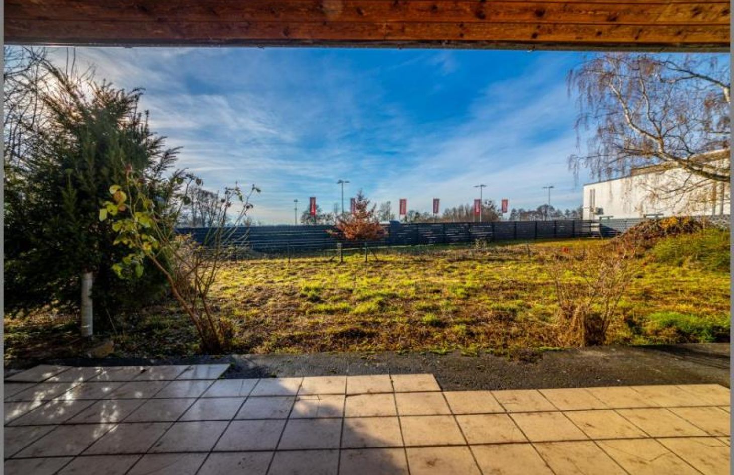 Terrasse von Träume entwickeln! 215qm Bungalow mit großem Grundstückspaket! in Rheinau-Freistett bei Dhonau Immobilien-Makler Ortenau