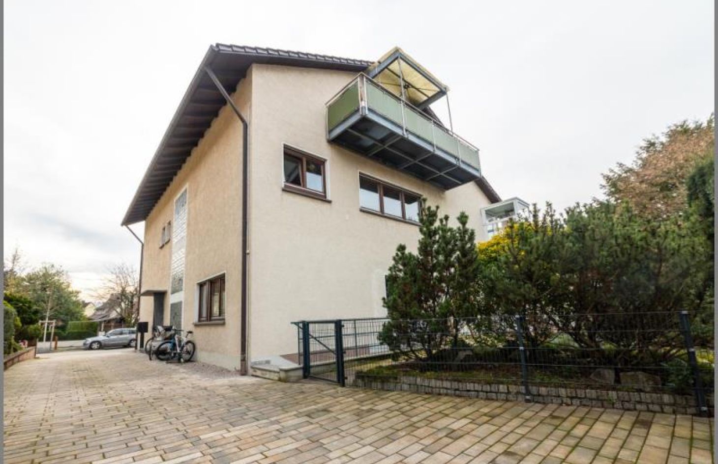 Balkon von Geräumige 3-Zi.-DG-Wohnung mit Stellplatz, EBK, Balkon, Klimaanlage in Achern bei Dhonau Immobilien-Makler Ortenau