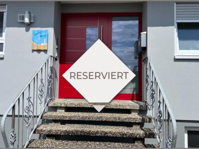 reserviert von Gemütliche 2-Zimmer-Dachgeschoss-Wohnung mit großem Balkon in Rheinau-Rheinbischofsheim bei Dhonau Immobilien-Makler Ortenau