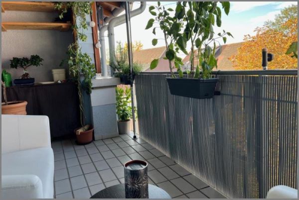 Loggia von Schöne 2-Zimmer-DG-Maisonette mit kleiner Loggia in Renchen bei Dhonau Immobilien-Makler Ortenau