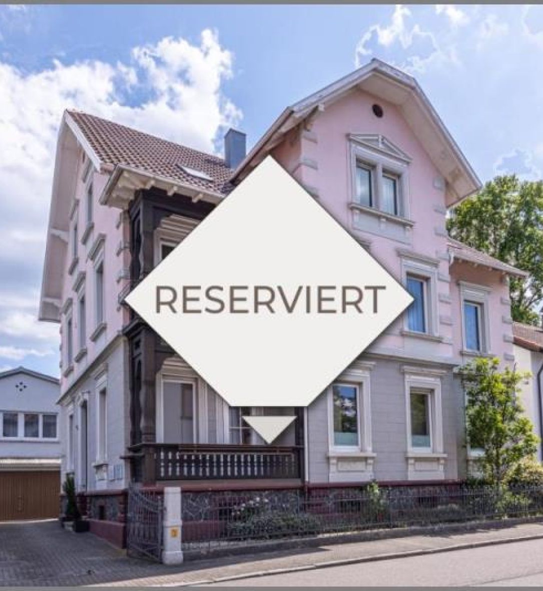 reserviert von Elegante Altbau-Stadtvilla mit 3 Wohnungen / Praxis. 125 Jahre erstklassig! in Achern / Stadt bei Dhonau Immobilien-Makler Ortenau