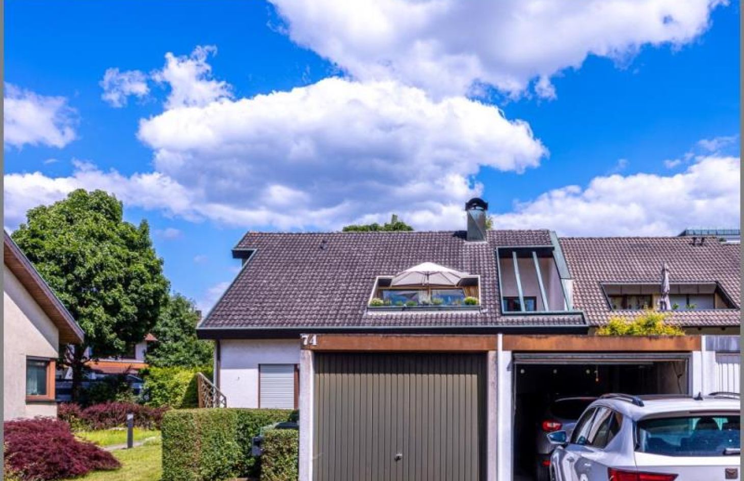 Garage / Dachterrasse von Sehr schöne DG-Eigentumswohnung mit Kamin, Loggia, Garten, Garage in Achern bei Dhonau Immobilien-Makler Ortenau