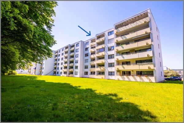 In Achern ganz oben von Herrlich Wohnen über Achern ! 3-Zimmer-ETW! Balkon, Aufzug, Tiefgarage! in Achern-Nord bei Dhonau Immobilien-Makler Ortenau