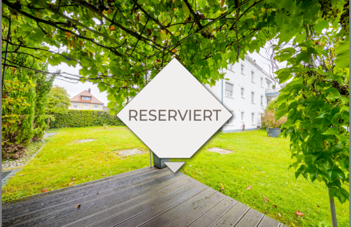 reserviert von Genial! Schicke 3-Zimmer-Stadtwohnung im EG mit großem Garten, Tiefgarage, Aufzug in Achern Stadt bei Dhonau Immobilien-Makler Ortenau