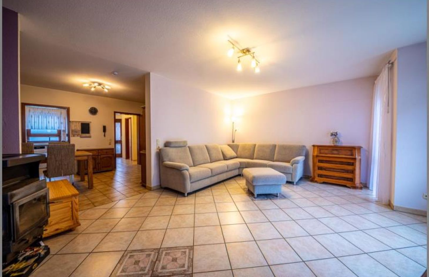 Wohnen EG von Wohngemütlich! Gepflegtes Reihenmittelhaus mit Garten und Garage in Lichtenau bei Dhonau Immobilien-Makler Ortenau