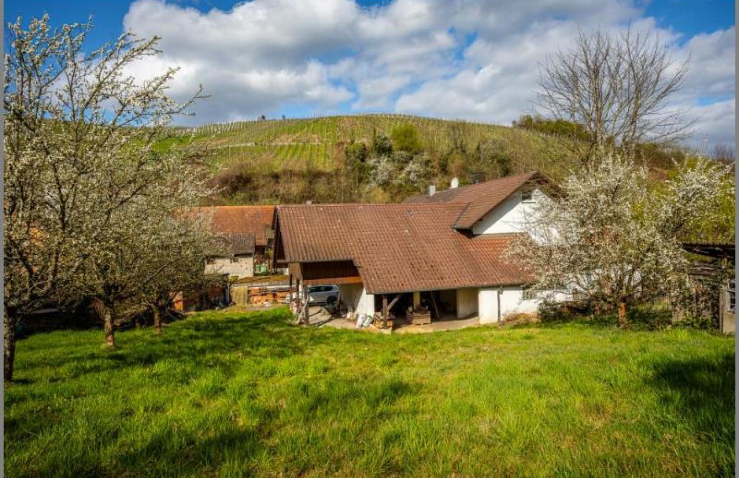Zusätzliches Grundstück! von Ein- bis Zweifamilienhaus mit massivem Öko-Anbau - Ausbauoption plus extra Grundstück! in Kappelrodeck bei Dhonau Immobilien-Makler Ortenau