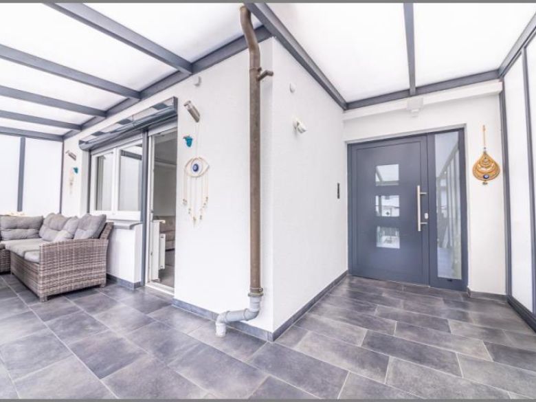 Willkommen daheim! von Zentrumsnahe, sanierte Doppelhaushälfte - Schickes Zuhause im Herzen von Achern! in Achern bei Dhonau Immobilien-Makler Ortenau