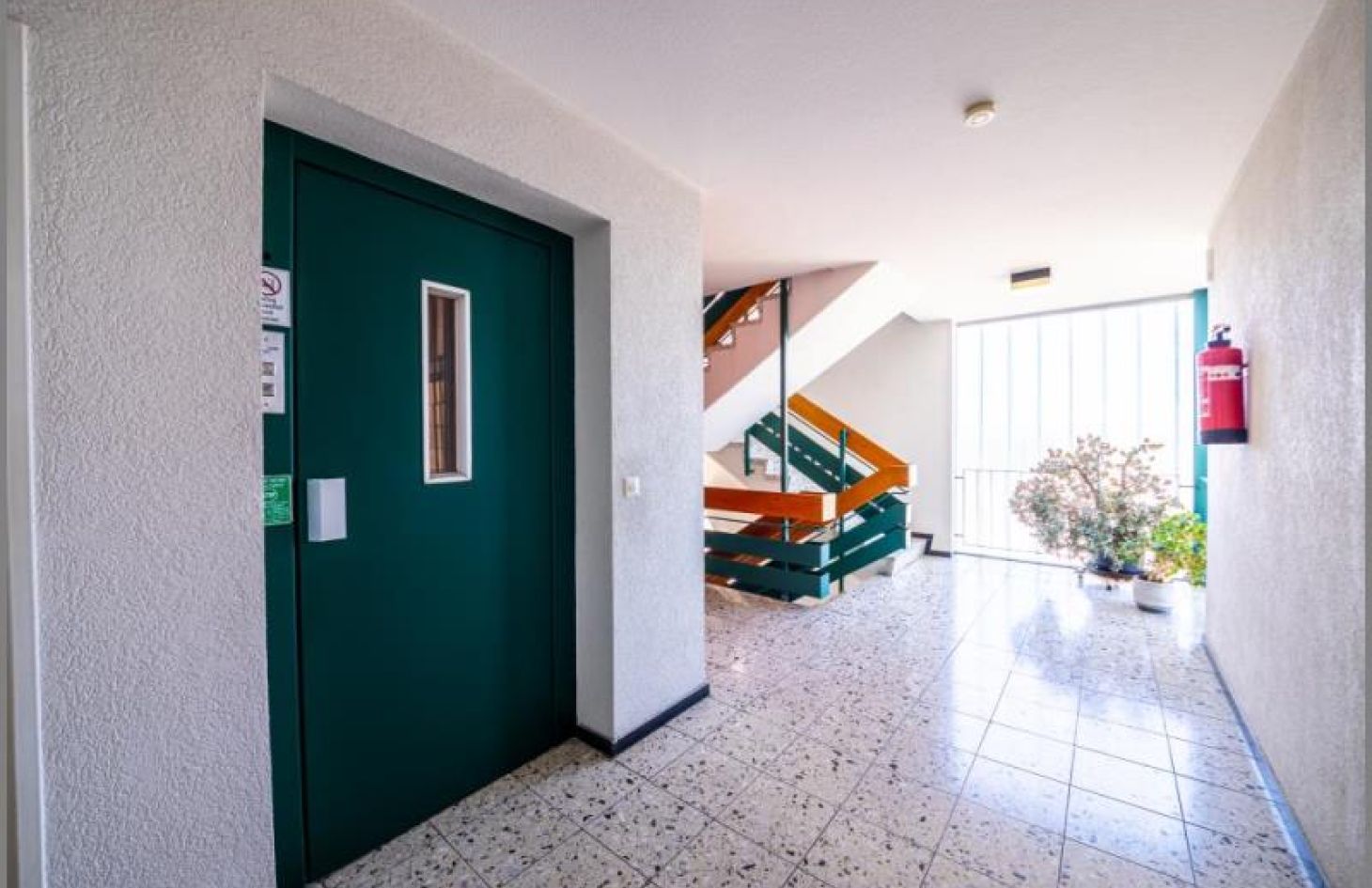 Aufzug / Treppenhaus von Herrlich Wohnen über Achern ! 3-Zimmer-ETW! Balkon, Aufzug, Tiefgarage! in Achern-Nord bei Dhonau Immobilien-Makler Ortenau