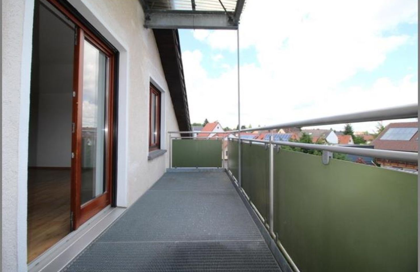 Balkon von Geräumige 3-Zi.-DG-Wohnung mit Stellplatz, EBK, Balkon, Klimaanlage in Achern bei Dhonau Immobilien-Makler Ortenau