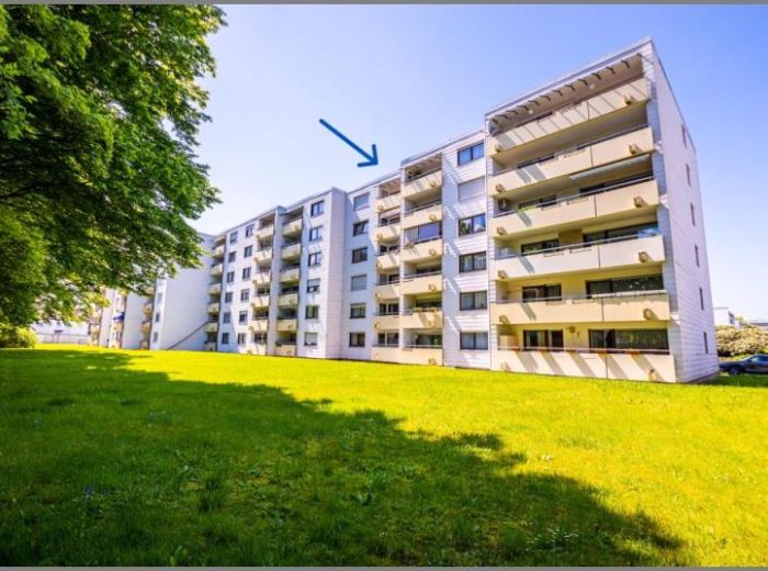 In Achern ganz oben von Herrlich Wohnen über Achern ! 3-Zimmer-ETW! Balkon, Aufzug, Tiefgarage! in Achern-Nord bei Dhonau Immobilien-Makler Ortenau