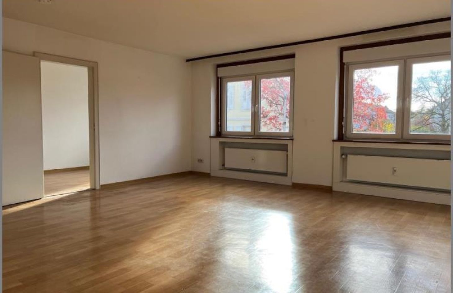 Wohnen von Große, helle 4-Zimmer-Wohnung im 1.OG mit Balkon zentral in Achern in Achern bei Dhonau Immobilien-Makler Ortenau
