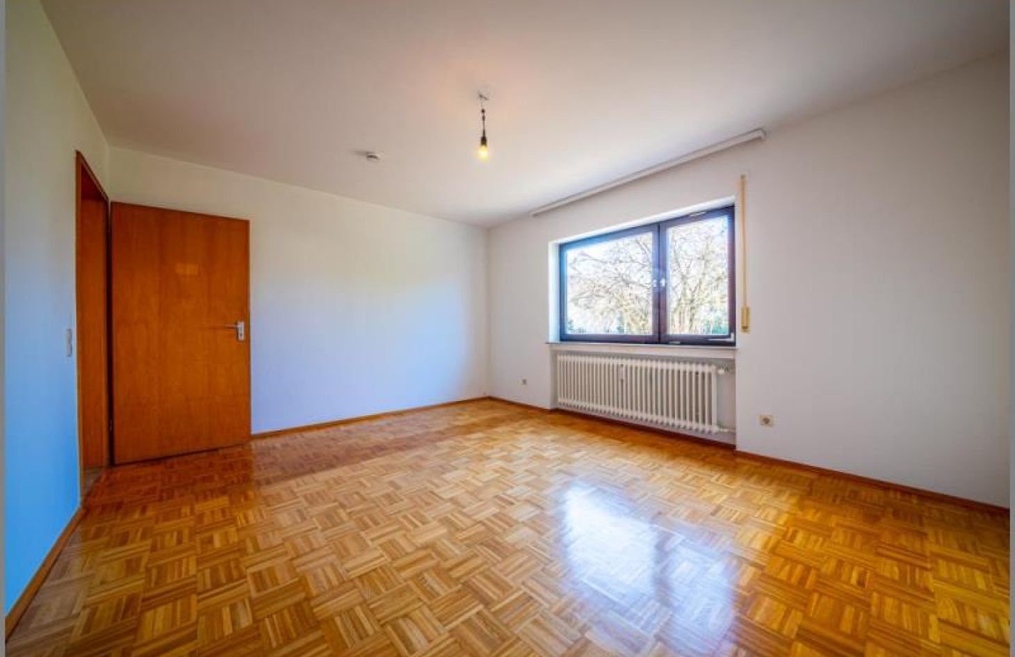 Essen EG von Gepflegtes, großes Dreifamilienhaus! Überwiegend leer in schöner Wohnlage! in Bühl-Vimbuch bei Dhonau Immobilien-Makler Ortenau