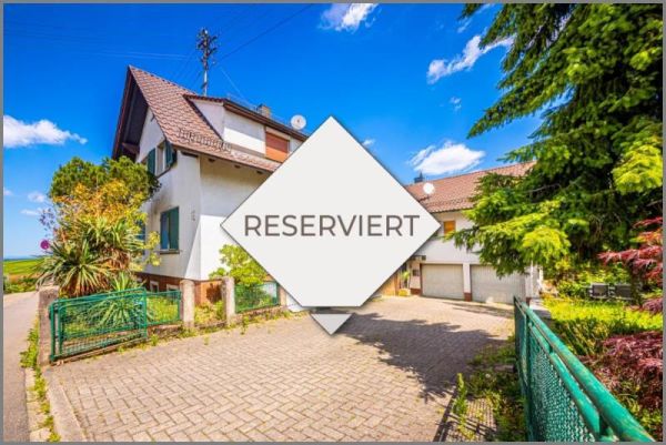 reserviert von Teilsaniertes, großzügiges Zweifamilien-Anwesen mit Baugrundstück! in Baden-Baden bei Dhonau Immobilien-Makler Ortenau
