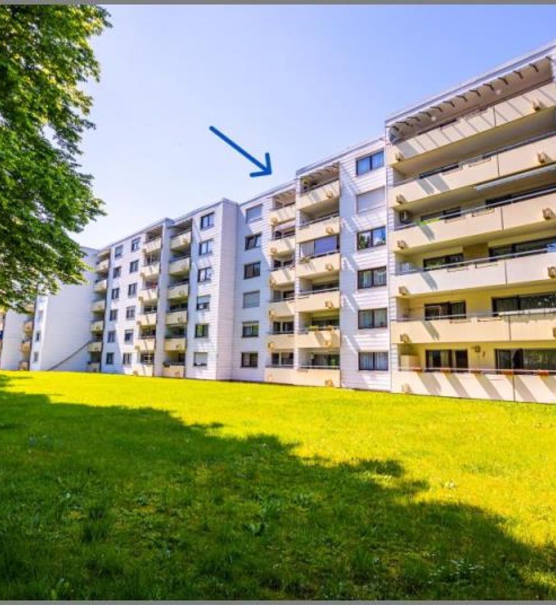 In Achern ganz oben von Herrlich Wohnen über Achern ! 3-Zimmer-ETW! Balkon, Aufzug, Tiefgarage! in Achern-Nord bei Dhonau Immobilien-Makler Ortenau