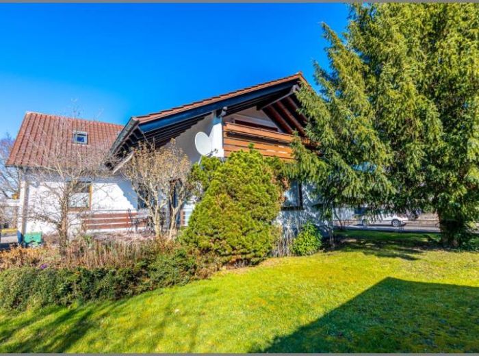 Ihr neues Zuhause! von Großartig! Sehr gepflegtes Einfamilienhaus in begehrter Lage mit Anbau u. Garten in Achern bei Dhonau Immobilien-Makler Ortenau