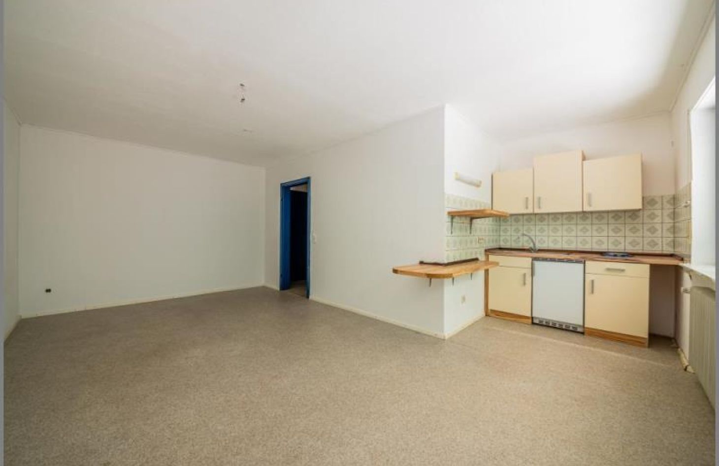 Wohnen / Schlafen B von 2-in-1-Ferien-/Eigentumswohnung mit Wintergarten, Garage und herrlicher Aussicht! in Sasbachwalden bei Dhonau Immobilien-Makler Ortenau