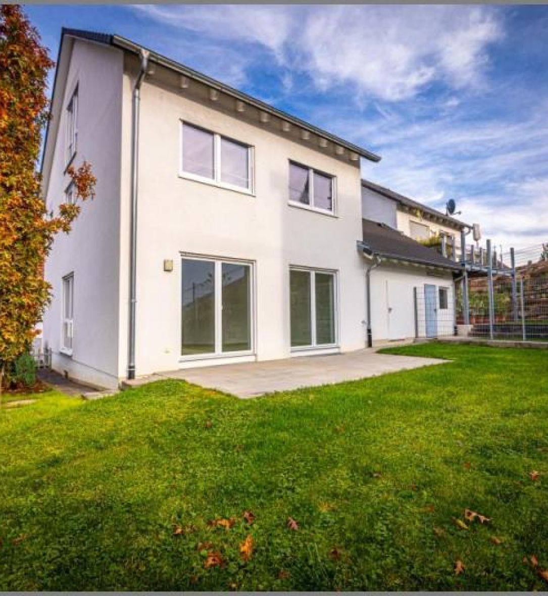 Haus mit Garten von So gut wie NEU! Schickes, modernes Einfamilienhaus mit 6 Zimmern, Garage und Stellplatz. in Achern-Fautenbach bei Dhonau Immobilien-Makler Ortenau