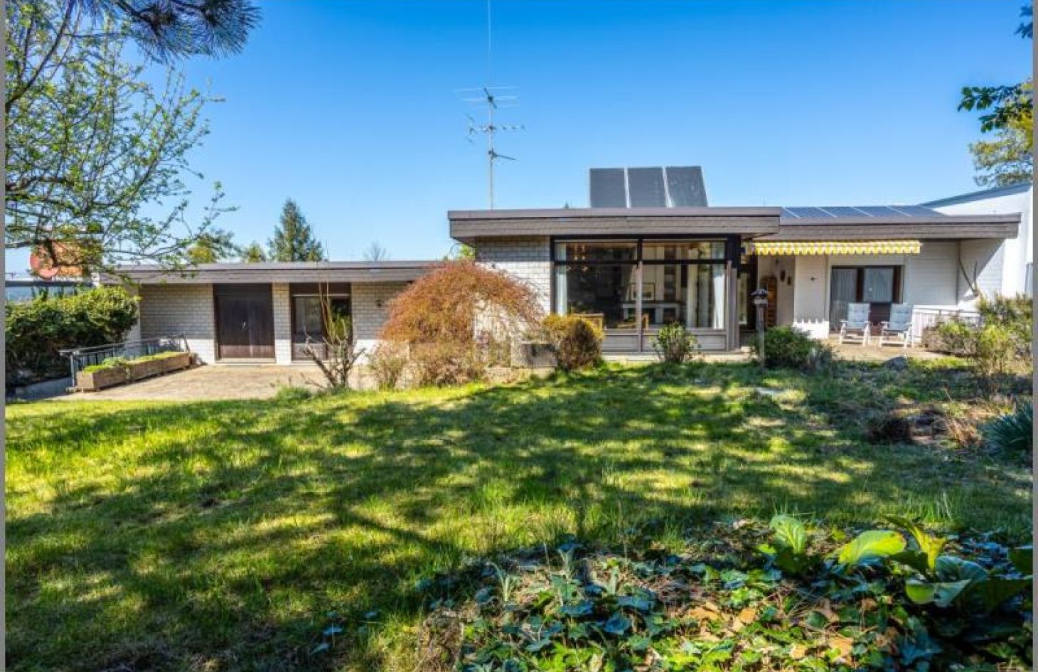 Platz für die ganze Familie von Exklusives EFH! Ein Raumwunder als doppelter Bungalow plus TG! in Achern bei Dhonau Immobilien-Makler Ortenau
