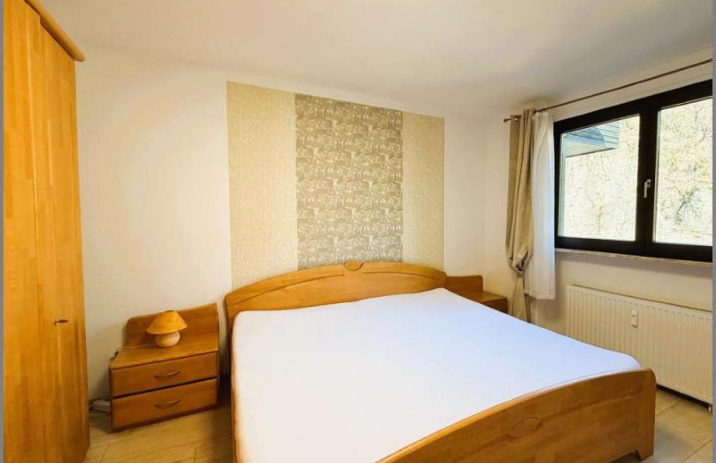 Schlafen von Sehr schöne, komplett eingerichtete 2-Zi.-Ferienwohnung Gaishöllpark mit TG-Stellplatz in Sasbachwalden bei Dhonau Immobilien-Makler Ortenau