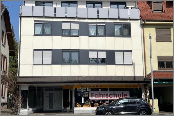 Ladenlokal von Großes Ladenlokal direkt an der Hauptstraße  in Achern bei Dhonau Immobilien-Makler Ortenau